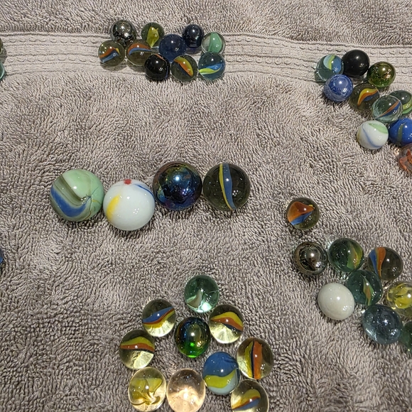 Colorful Glass Marbles Set - Picture 15 of 16